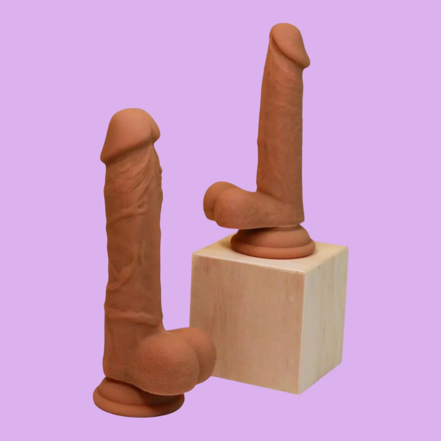 Dildo & Falo imitatoriai